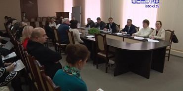 в ОГУ имени Тургенева состоялось сразу два события: Круглый стол комитета областного совета и выездное заседание данного комитета