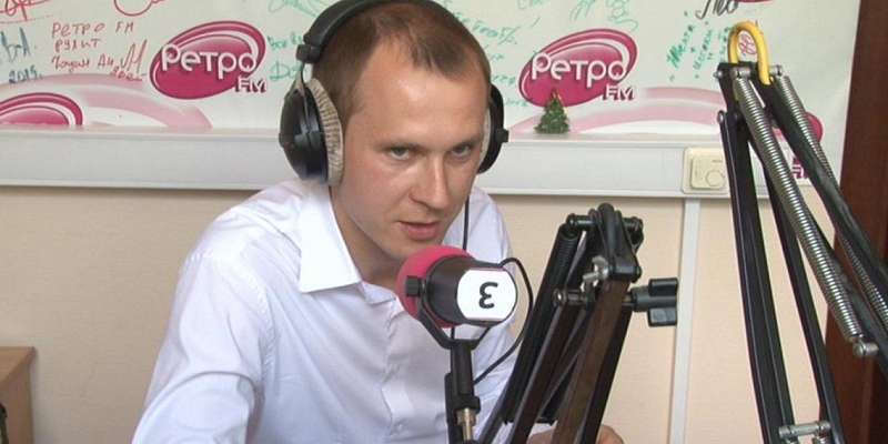 Смотрите в «Живом эфире»: что чувствуют, когда в 150-й раз прыгают с парашютом