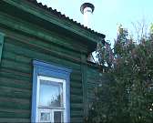 Орловская семья делит дом с питейным заведением: законно ли такое соседство