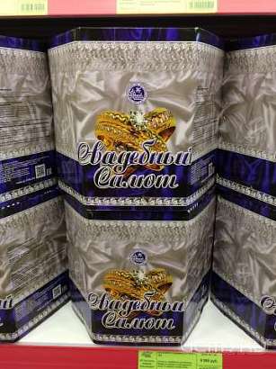 Товары для праздника в магазине "Фейерверки" в Орле