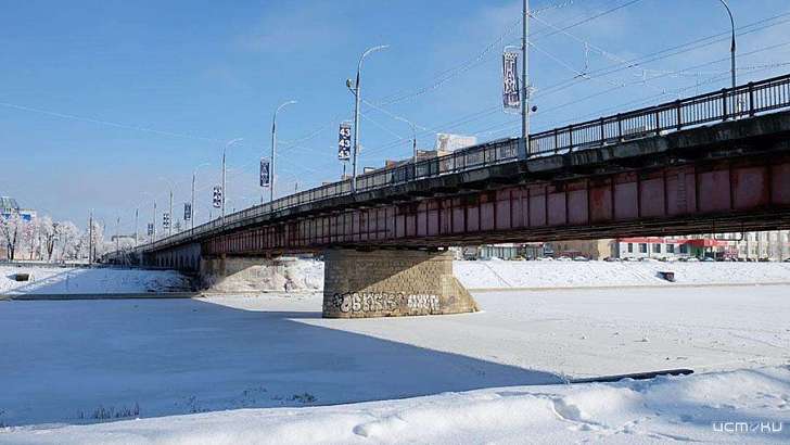 Раньше закончим: губернатор Андрей Клычков о ремонте орловских дорог и Красного моста