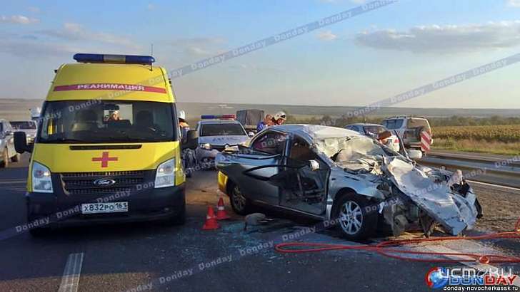 На трассе в Ростовской области тушили авто орловчанина, заснувшего за рулем