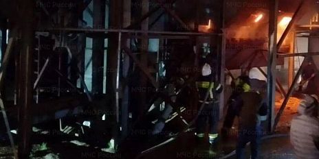 В селе Дубовик Орловской области этой ночью горела зерносушилка