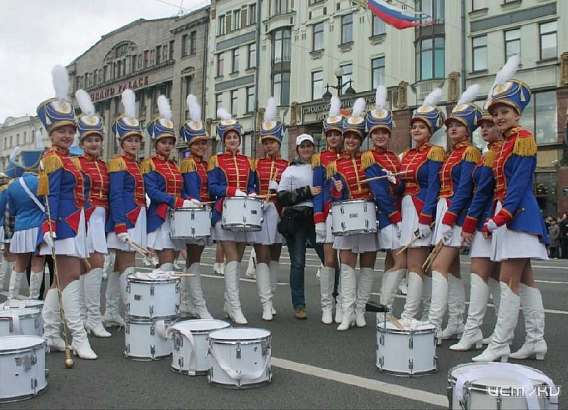 Орловские барабанщицы попали в Книгу рекордов Гиннесса