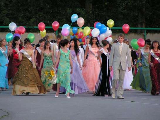 В Орле завтра "прогремят" выпускные