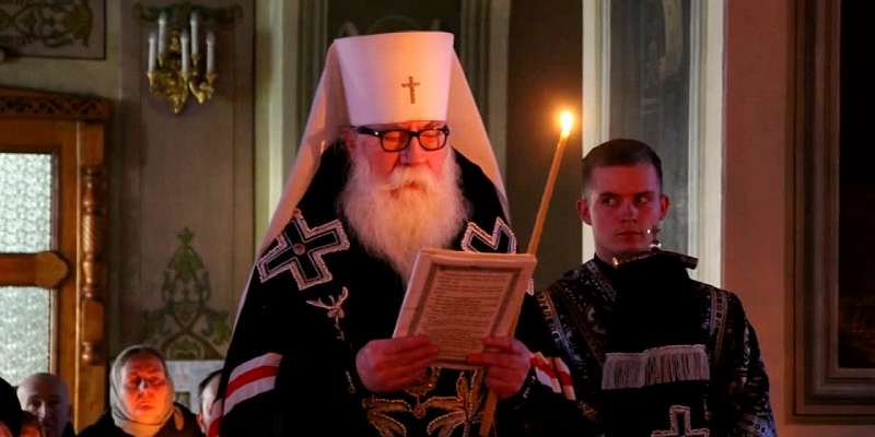 Водитель троллейбуса, задавившего трех человек, признана невменяемой, а новый орловский митрополит провел первое богослужение. Новости за 90 секунд