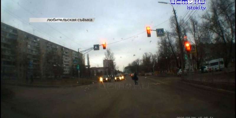 Видео: орловские водители игнорируют новые светофоры