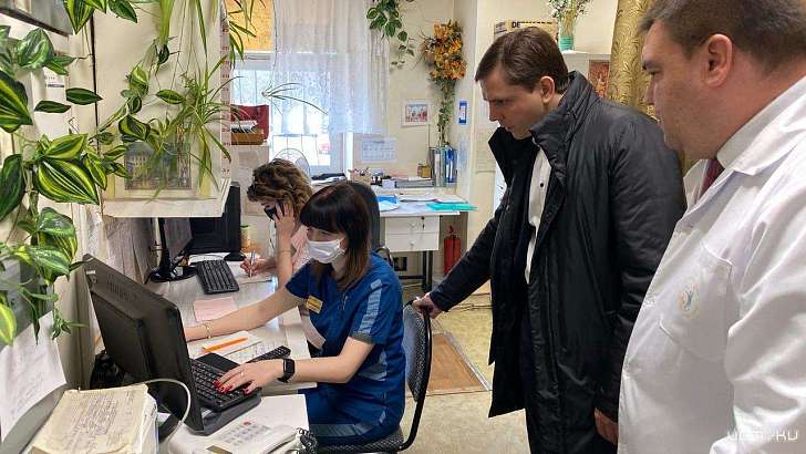 «Работа над ошибками»: Клычков вновь пришел с проверкой в орловские поликлиники