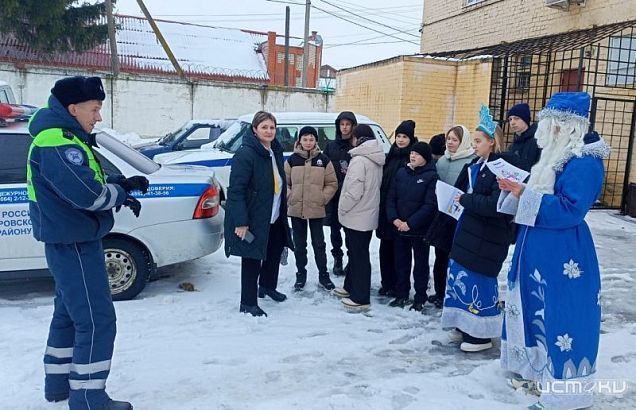 Юные орловчане в гостях у сотрудников Покровской ГИБДД