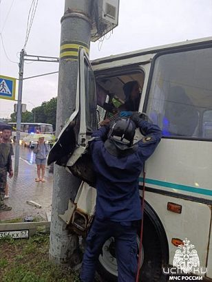 Четыре пассажира пострадали при столкновении маршруток в Орле