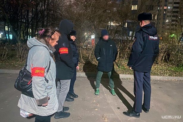 В Орле прошел рейд участковых уполномоченных полиции и народных дружинников В Орле прошел рейд участковых уполномоченных полиции и народных дружинников