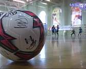 "Чемпионы, оле!" Мини-футболистки "ОрёлГУ" второй год подряд стали лучшей любительской командой страны