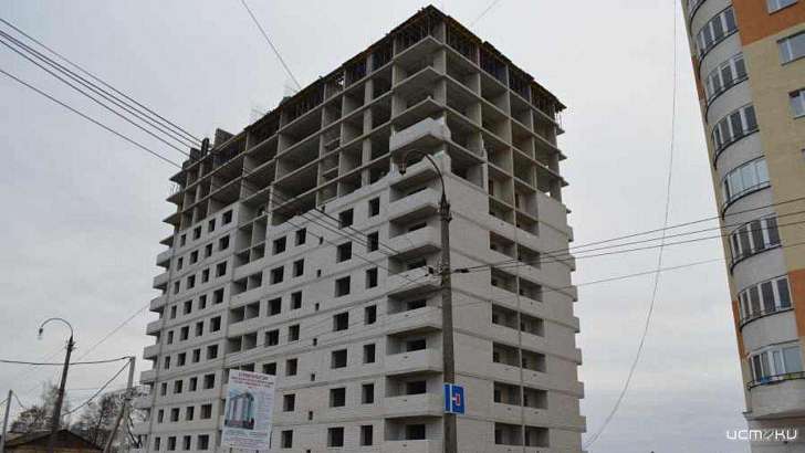 В Орле мужчина погиб, упав с 14-го этажа строящегося дома