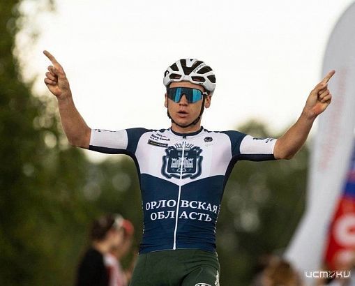 Дважды первый  Дважды первый