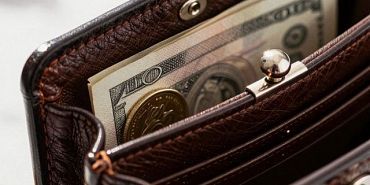 В Ливнах задержали подозреваемую в краже кошелька с 19 тысячами рублей