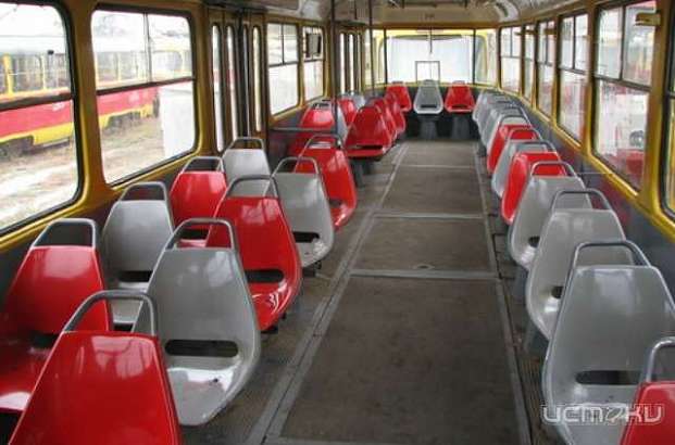 В Орле пассажир трамвая пострадал при падении