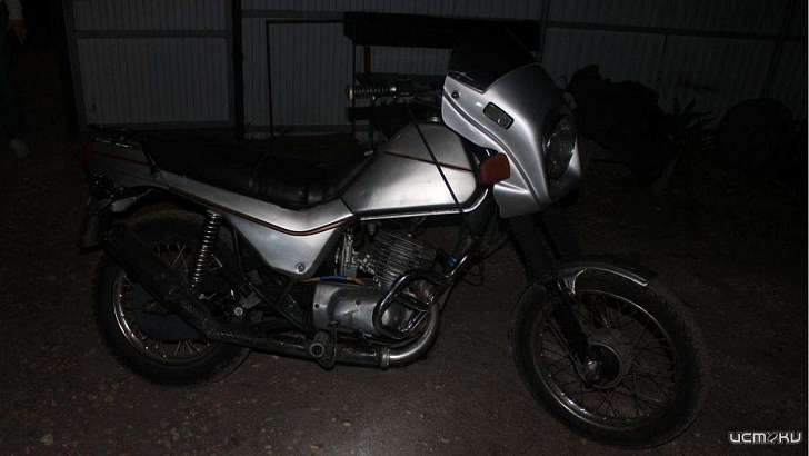 Без прав и мотошлема: в Орловской области юный байкер сбил подростка