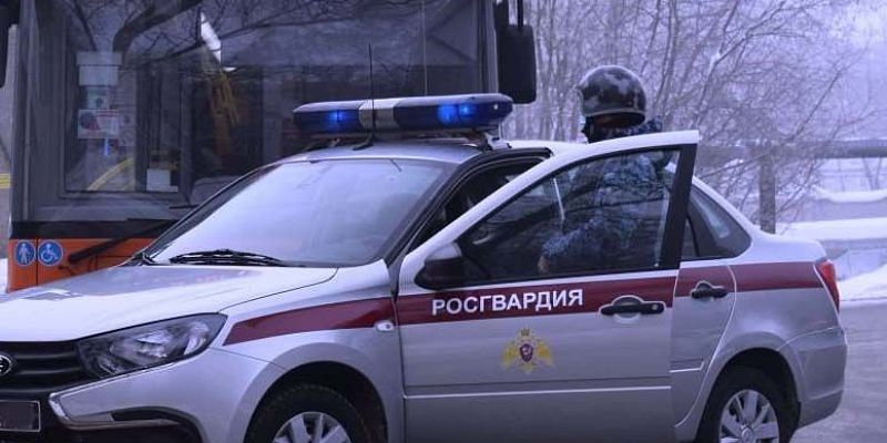 Неадеквата в больнице Мценска утихомирили росгвардейцы 