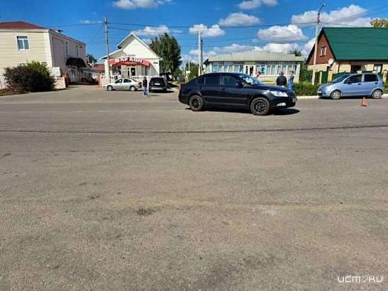 В Глазуновке иномарка насмерть сбила пенсионерку