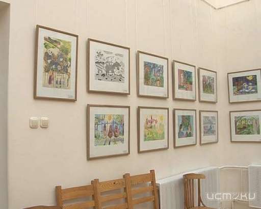 В школе изобразительных искусств и народных ремесел открылась выставка