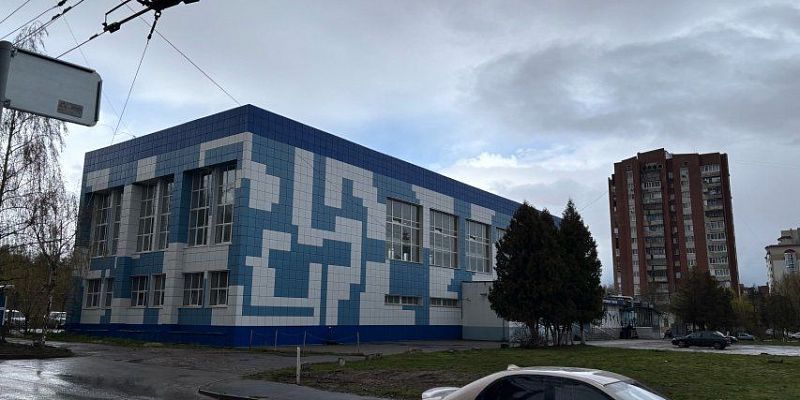 Спорткомплекс "ОРЛЭКС" на ул. Октябрьская в Орле скоро ждет капремонт