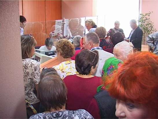 Очереди в «Теплогазе» и в «Первой управляющей компании»