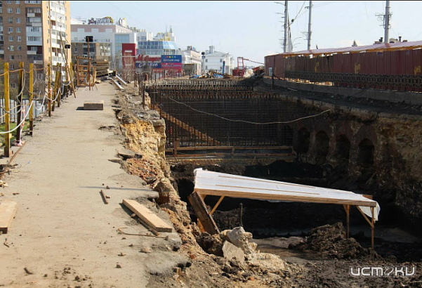 Завтра станет известно обретет ли Красный мост нового подрядчика Завтра станет известно обретет ли Красный мост нового подрядчика