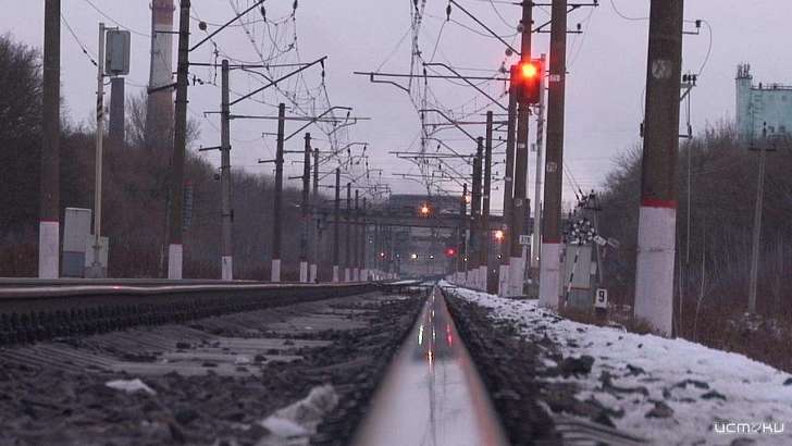Столичные следователи выясняют, как погибла девочка на железной дороге под Орлом