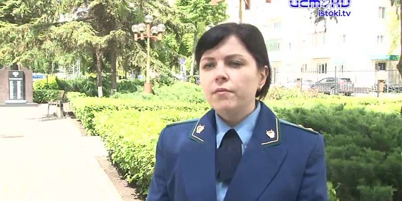 Халатность подрядчика едва не привела к трагедии при ремонте двора под Орлом