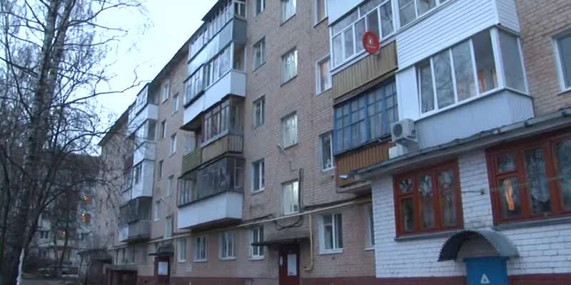 Три взрыва напомнили о себе: в орловской пятиэтажке на Красноармейской появилась еще одна проблема