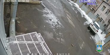 Экспресс-новости: в Орле общественник обратился к президенту Путину, задержаны иностранцы получавшие банковские карты по поддельным паспортам, а убийц...