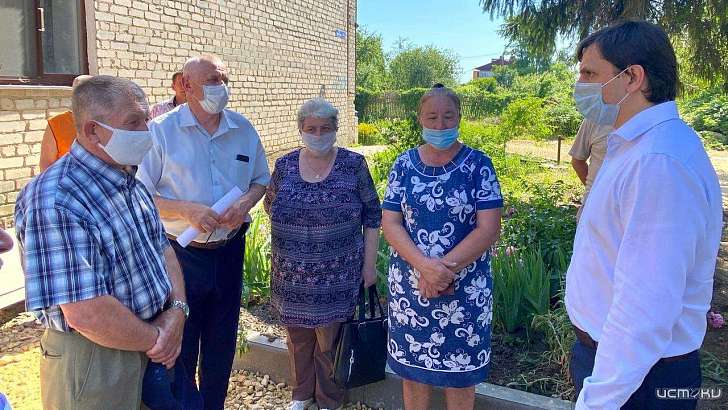 Орловчане спросили у губернатора, зачем он рекламирует маски