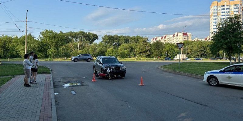 авария в Орле В Орле после столкновения с иномаркой госпитализирован юный питбайкер