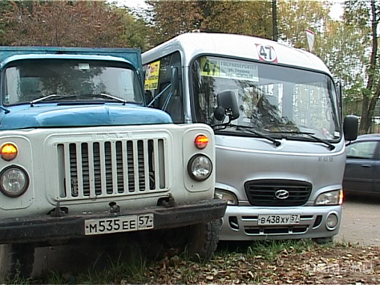 ГАЗ-53 модели не поделил дорогу с 47-ой маршруткой