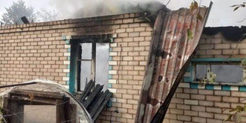 пожар Ночью под Орлом в горящем доме погиб пенсионер
