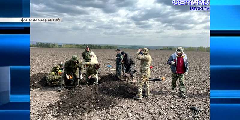 Путин может на днях встретиться с Клычковым, в Орле на ул. Пятницкой начали бетоном заливать провал в земле, а в регионе стартовали поисковые работы в...