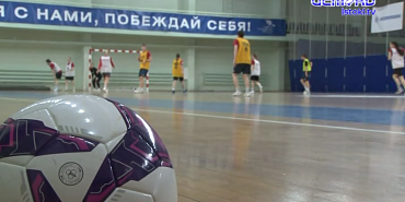 Сезон контрастов получился у орловских девчонок-футболисток. Подведем его итоги 