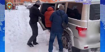 Жительница орлвоского региона обнаружила у себя на участке скелет необычного животного. Экспресс - новости.