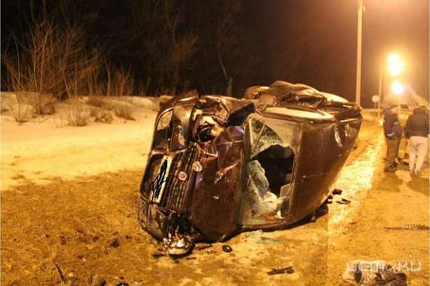 В Кромском районе в ДТП с фурой пострадали два человека