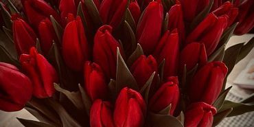 Орловчане рассказали, сколько планируют потратить на подарки к 8 марта 