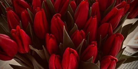 Орловчане рассказали, сколько планируют потратить на подарки к 8 марта 