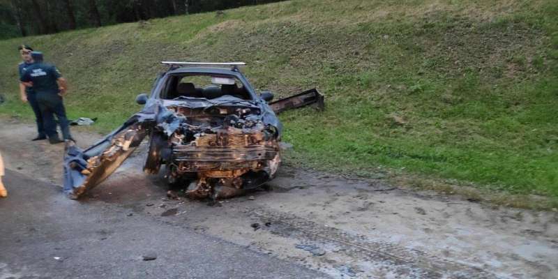 Девушка вылетела на встречку на орловской объездной и едва не сгорела в авто 