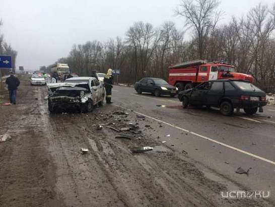 В Орловском районе «девятка» и «десятка» не поделили дорогу 