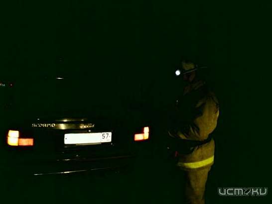 Ночной пожар в Орле: огонь уничтожил корейский внедорожник