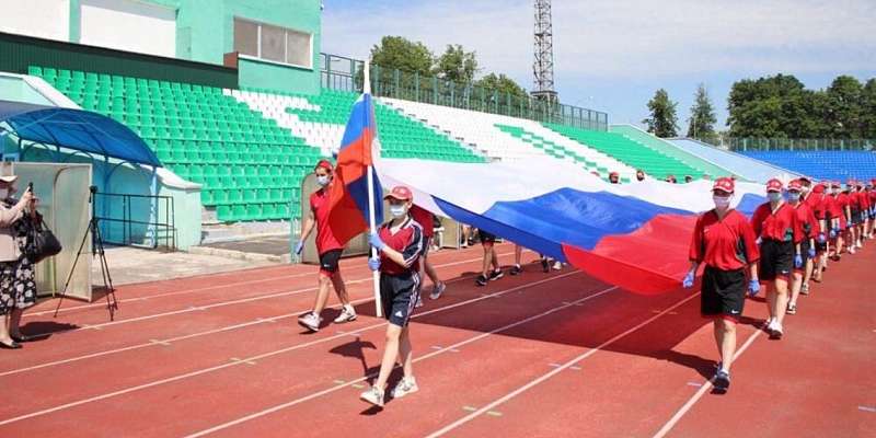 Орловские спортсмены присоединились к празднованию Дня России