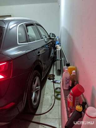 В Орле иномарка протаранила гараж. Пострадал один человек