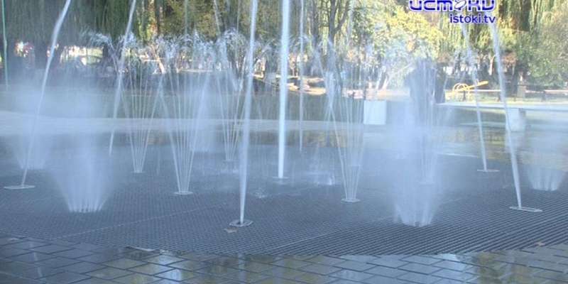 В Орле открыли парки и рынки, а велосипедист выехал на встречку и был избит водителями