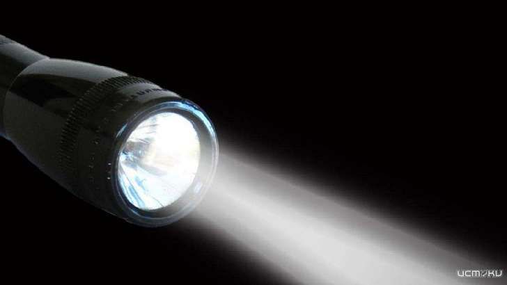 Орловские дети вынуждены ходить в школу с фонариками