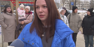 Орловчане продолжают жаловаться на бездомных собак и не находя помощи от соответствующих служб, пишут нам.