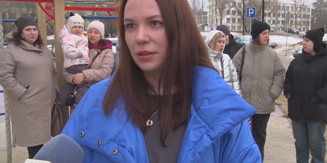 Орловчане продолжают жаловаться на бездомных собак и не находя помощи от соответствующих служб, пишут нам.